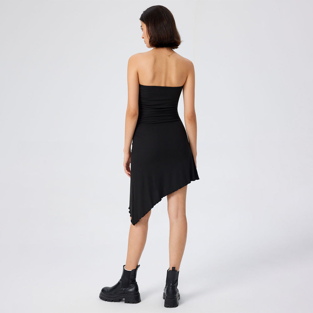 Trägerloses Midikleid in Schwarz