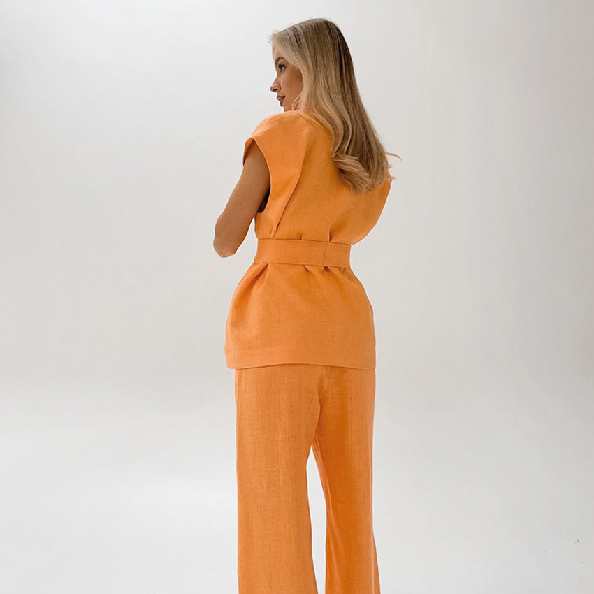 Ärmelloses Set aus Hemd und Hose mit Schnürung in Orange