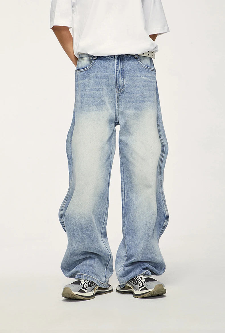 Jeans mit weitem Bein