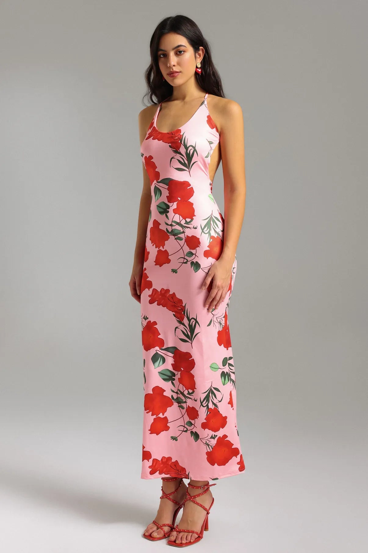 Sommerliches Maxikleid mit Blumenmuster