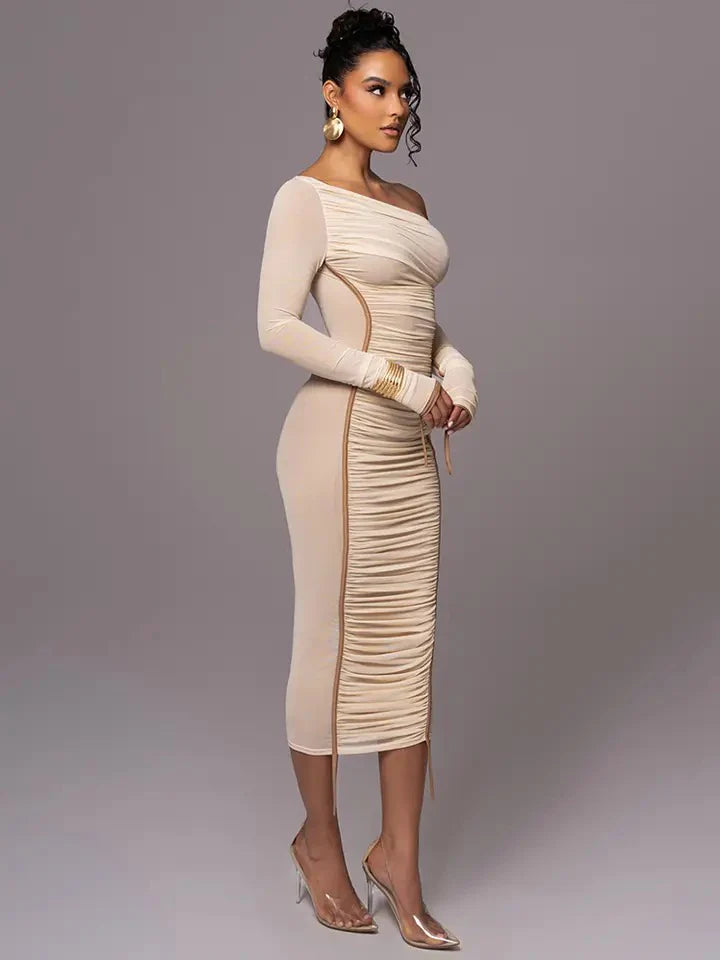 Figurbetontes Maxikleid Mit Netzdetail In Beige