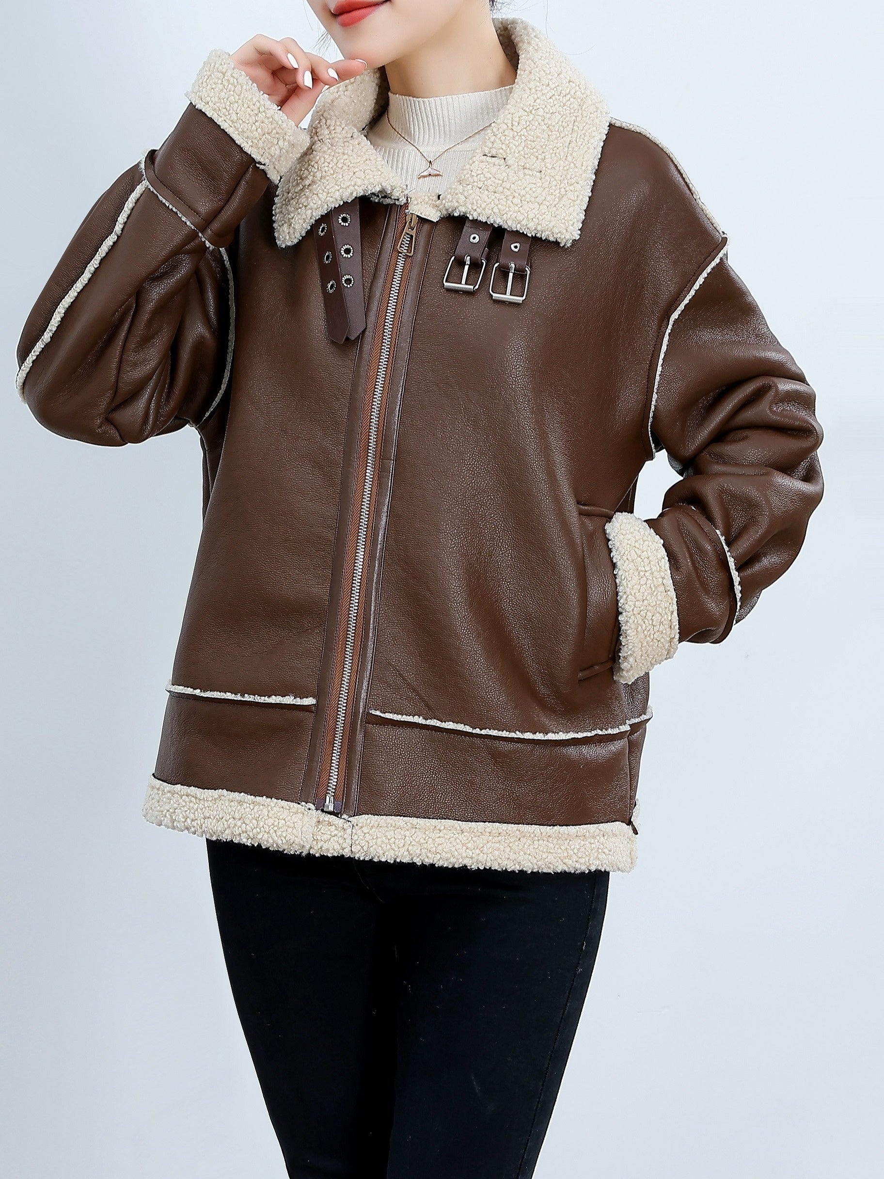 Flauschige Lederjacke