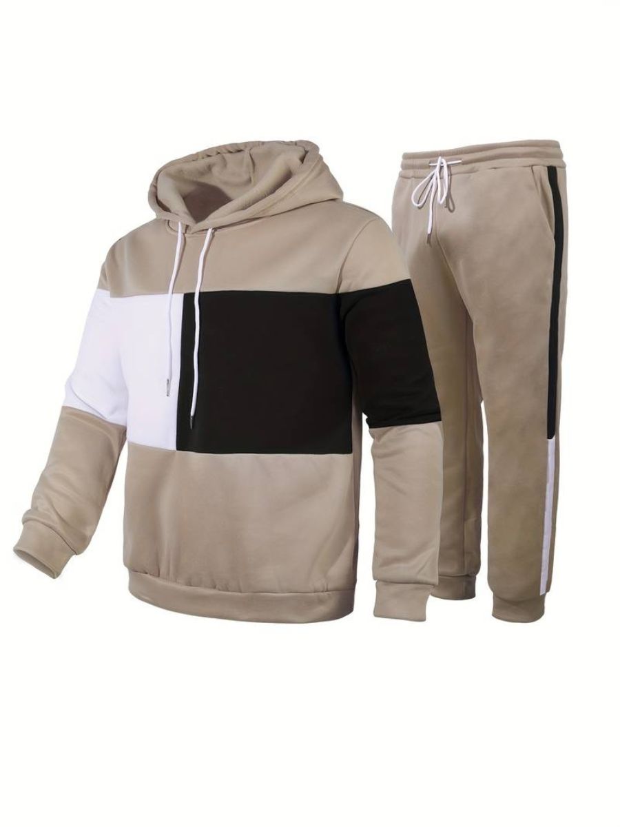 Kapuzenpullover und Jogginghose mit Kordelzug