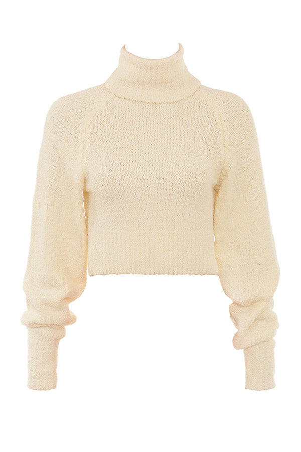 Cremefarbener Kurzpullover aus weichem Bouclé Strick mit Midirock