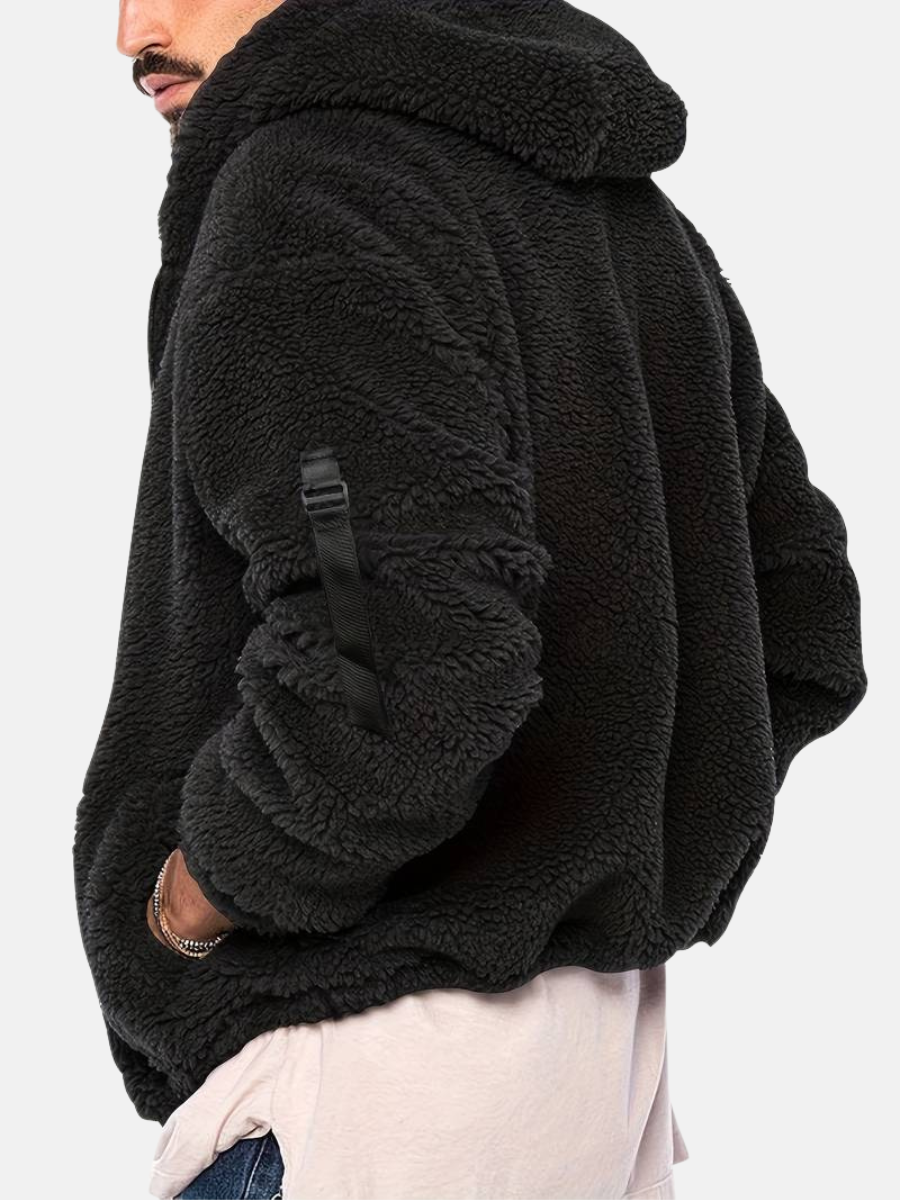 Flauschiger Kapuzenpullover