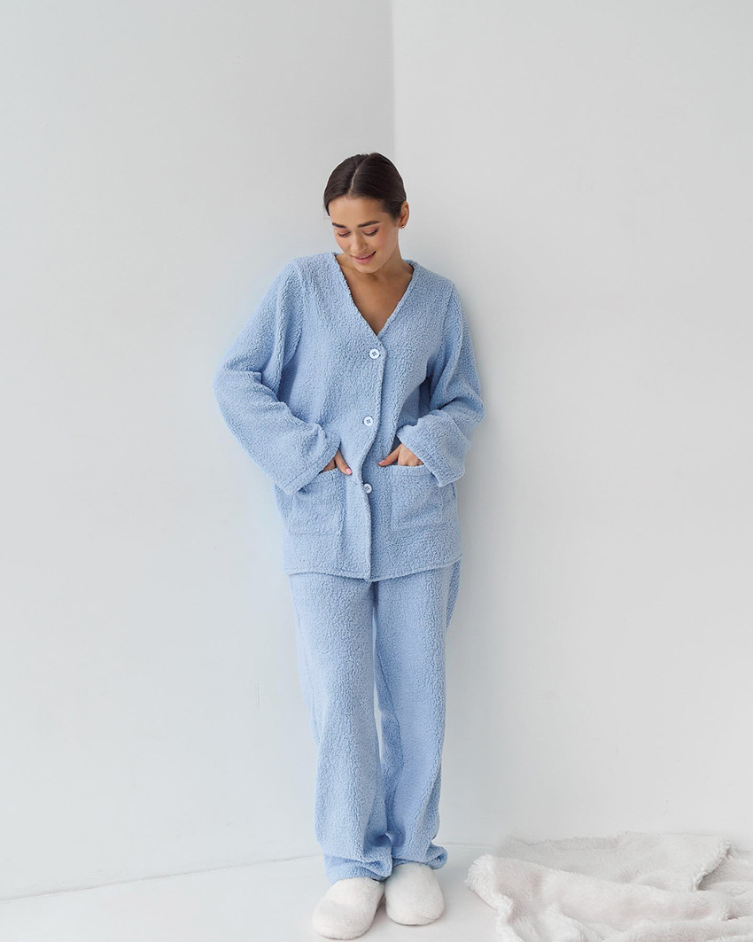 Blauer Wollpyjama mit langen Ärmeln für Damen