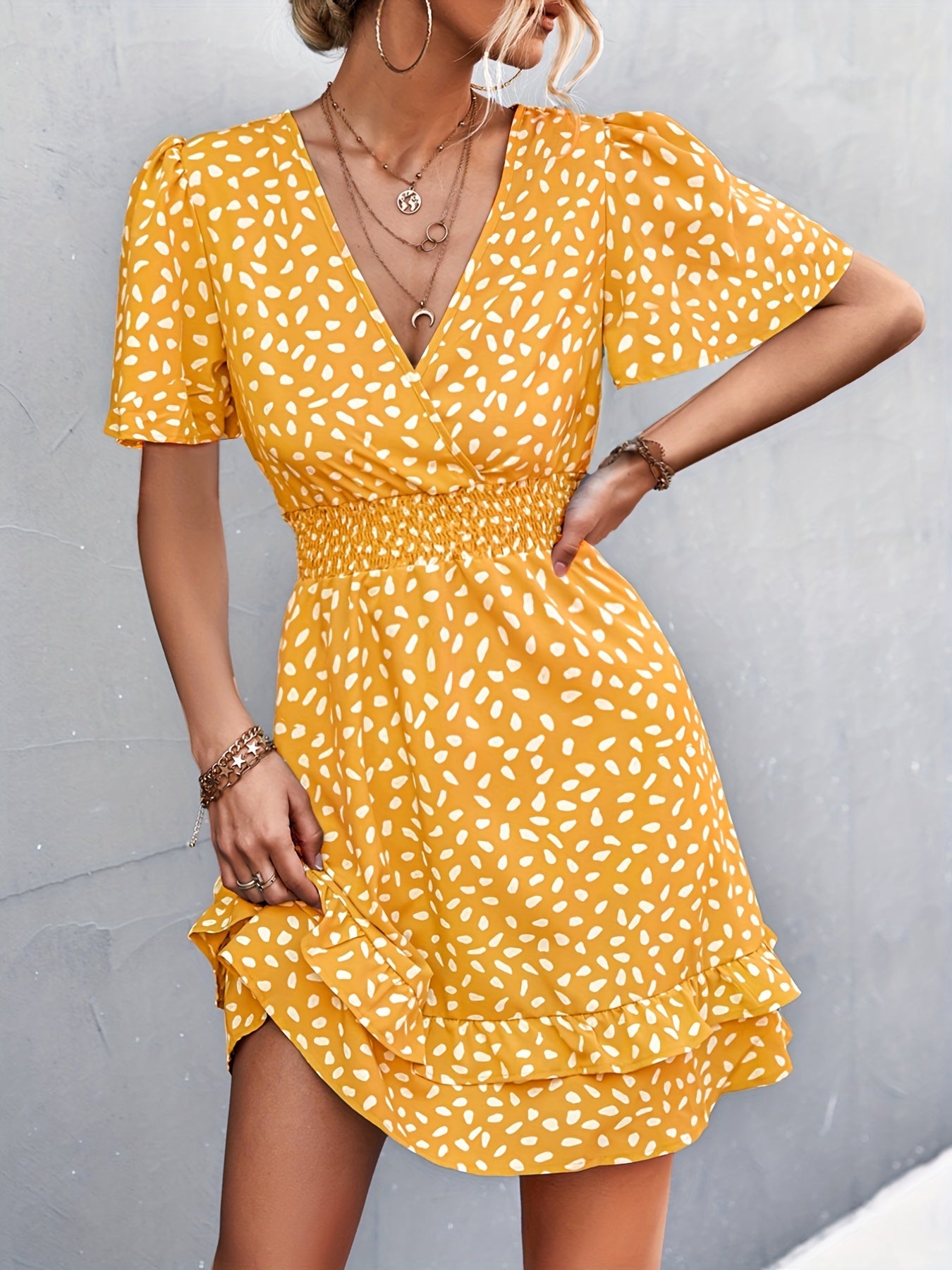 Polka Dot Kleid mit Rüschenärmeln