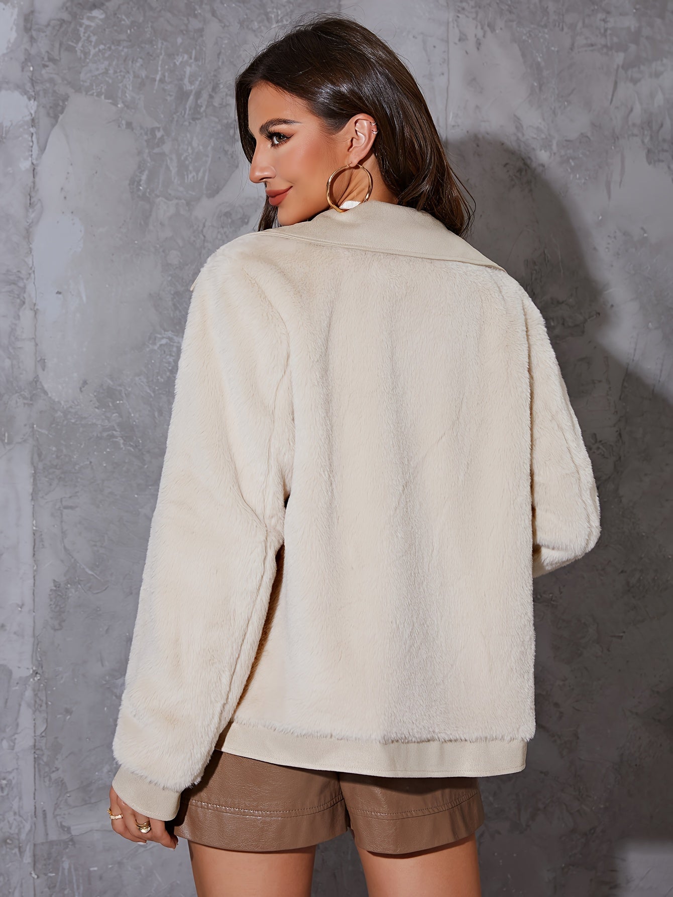 Beige Revers Plüschjacke