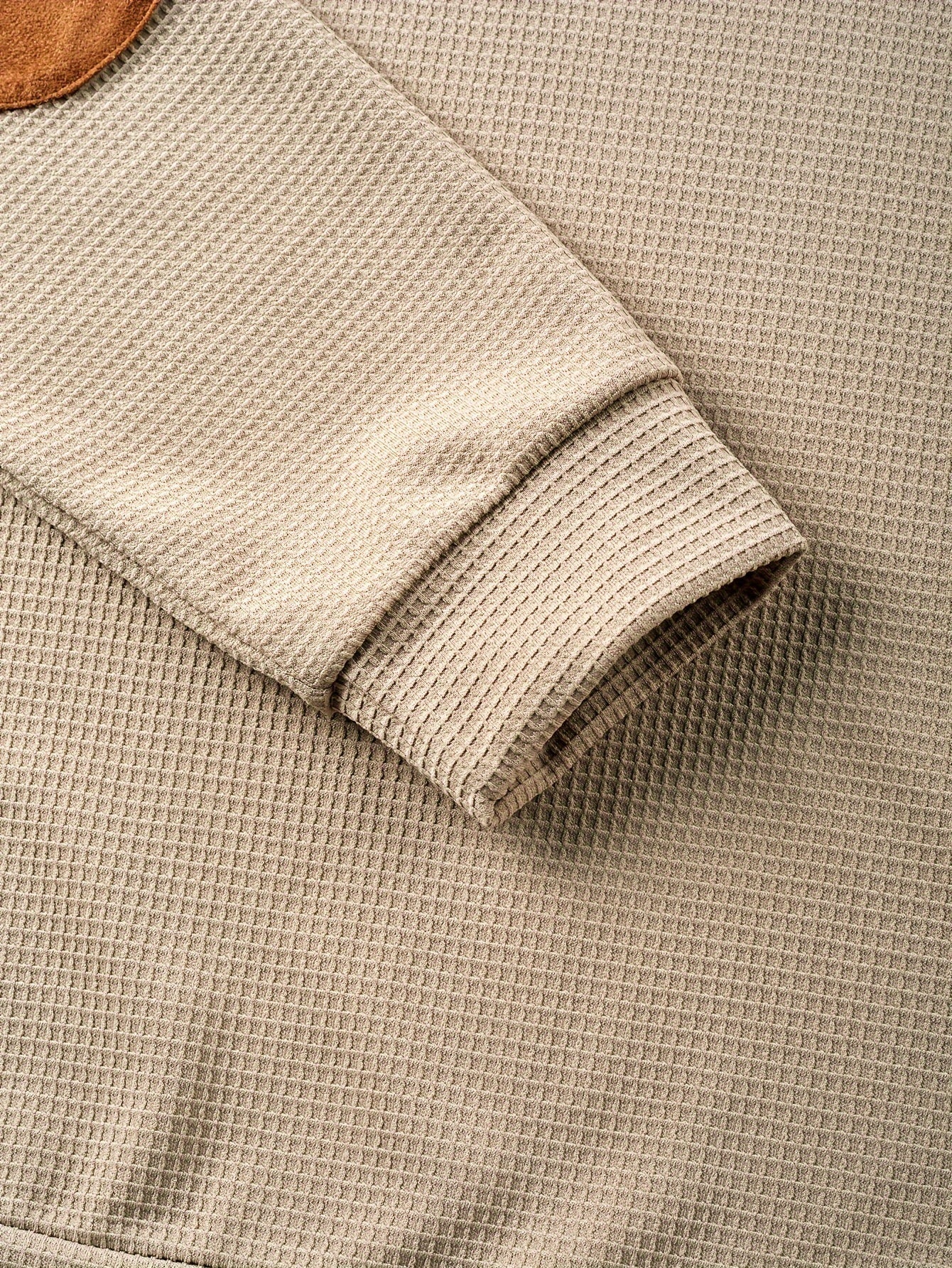 Henley Hemd in Beige mit langen Ärmeln und Stehkragen