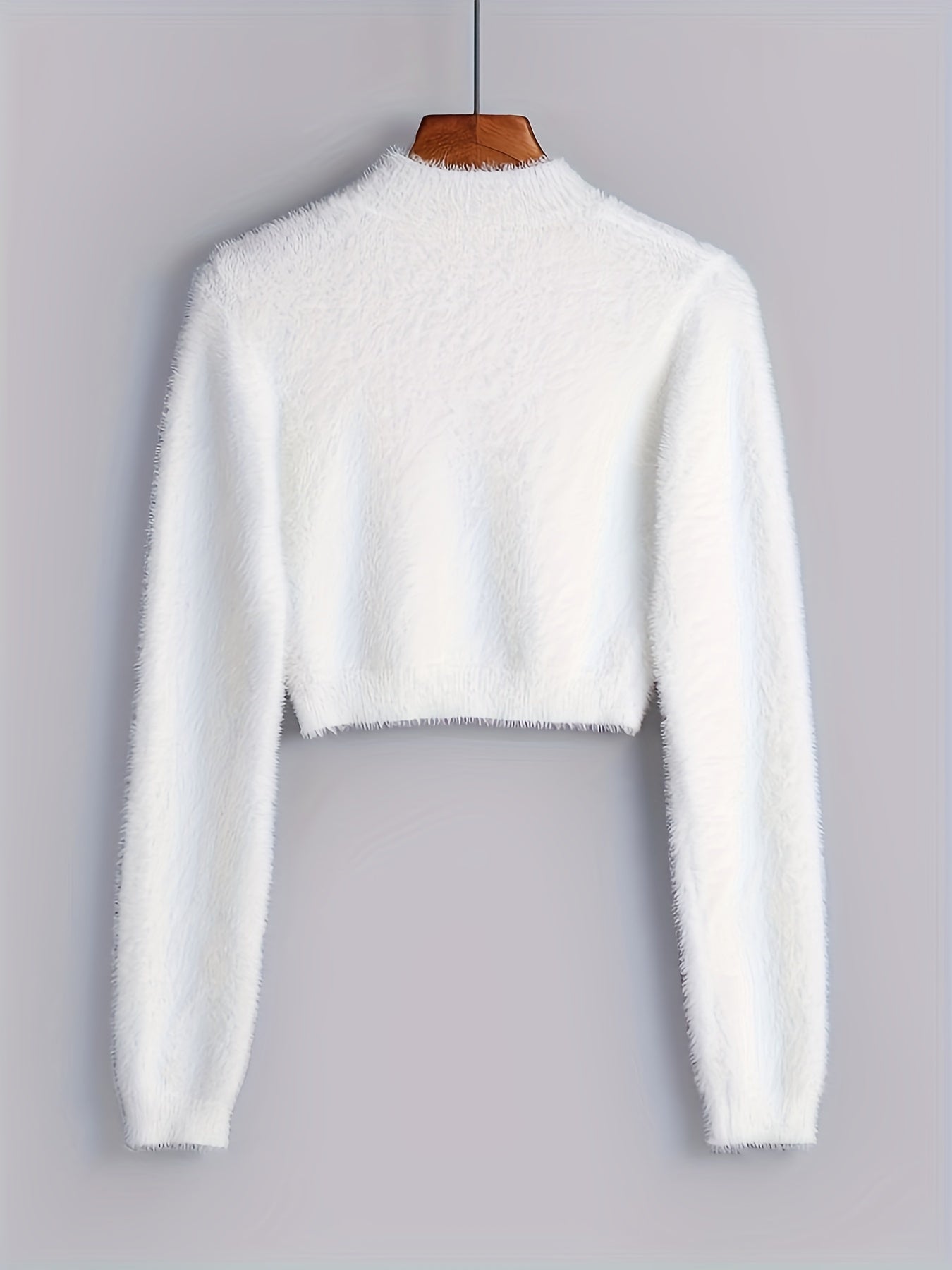 Eleganter Weißer Pelzpullover