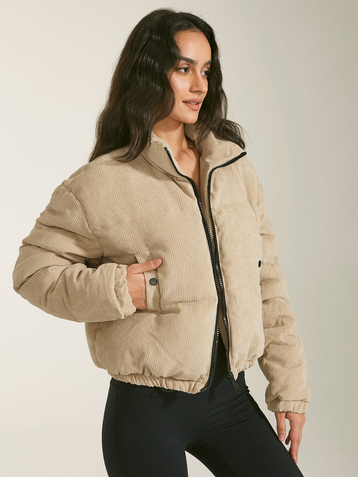 Beige Jacke für Damen