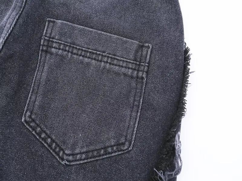 Zerrissene übergroße Jeans