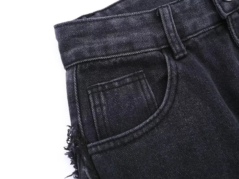 Zerrissene übergroße Jeans