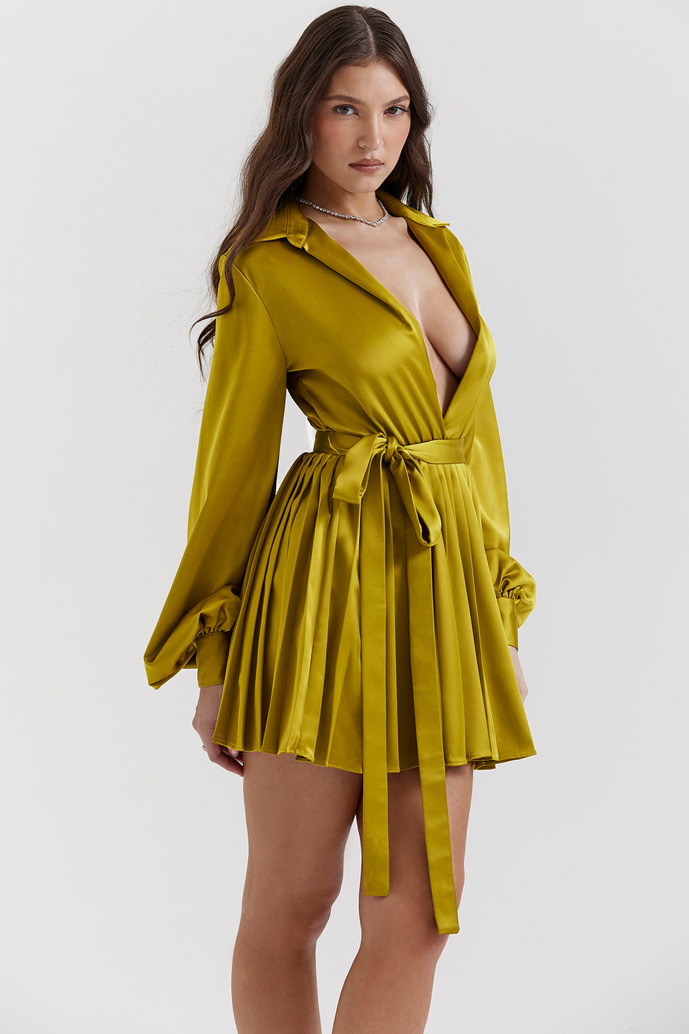 Chartreuse Plissee Hemdkleid