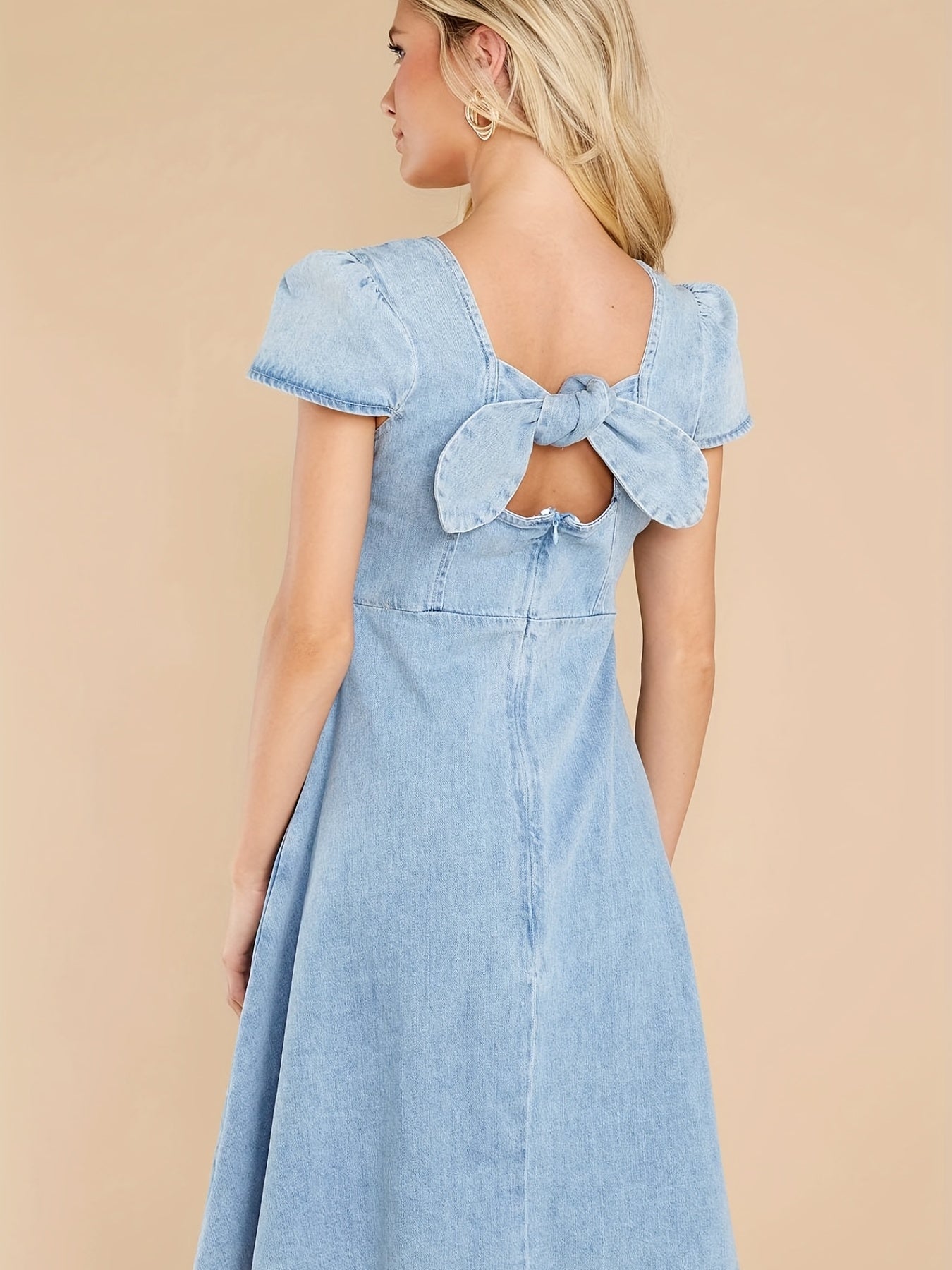 Blaues Quadratisches Hals Denim Kleid